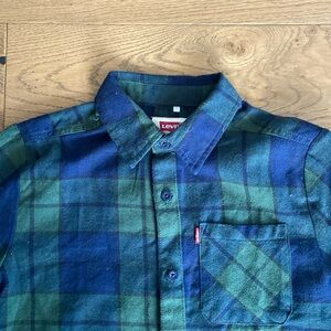 Levi’s Boy’s Plaid Flannel Button-Down